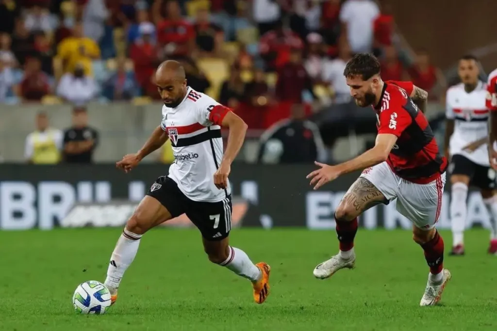 Jogador Lucas Moura do São Paulo